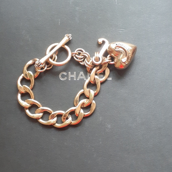 Juicy Couture Jewelry - Juicy Culture Chunky Charm Bracelet